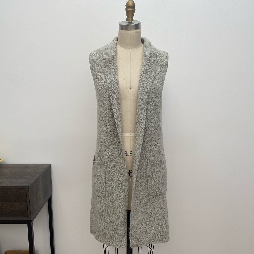 MONTEAU GREY KNIT TUNIC VEST